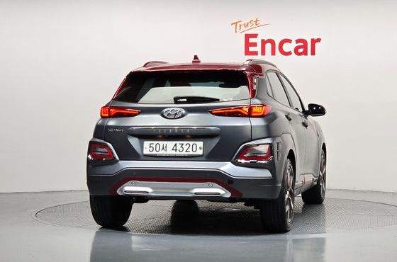 Hyundai Kona 1.6 Turbo 2WD Iron Man Edition — пробег 77 385 км — фото 4 из 5