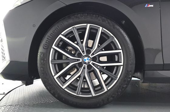 BMW 2-Series 220i M Sport — пробег 27 996 км — фото 5 из 5