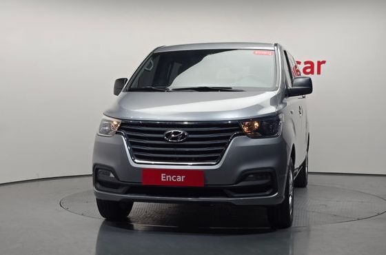 Hyundai Starex 4WD Wagon 11-Seater Modern — пробег 91 664 км — фото 3 из 5