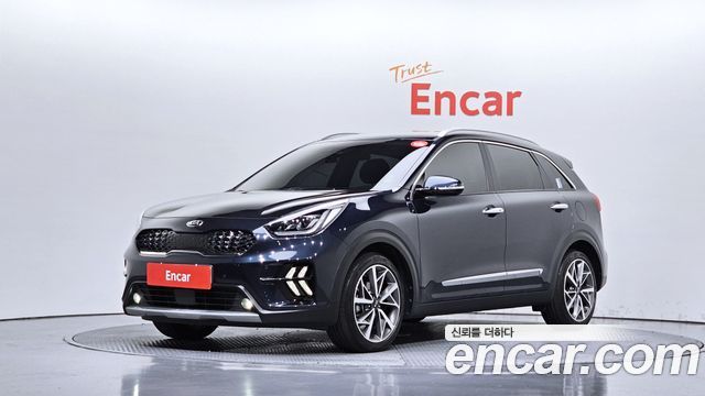 Kia Niro 1.6 HEV Noblesse Special — пробег 76 415 км — фото 1 из 5
