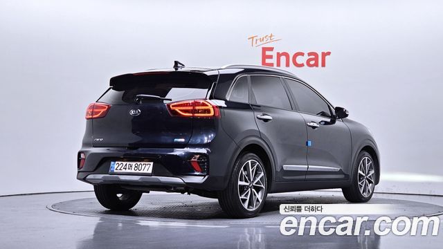 Kia Niro 1.6 HEV Noblesse Special — пробег 76 415 км — фото 2 из 5