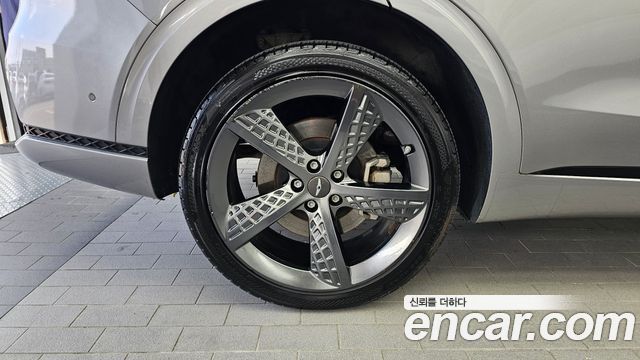 Genesis GV70 из Кореи Encar