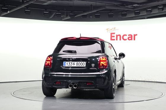 Mini Cooper JCW 3rd Generation — пробег 124 065 км — фото 4 из 5