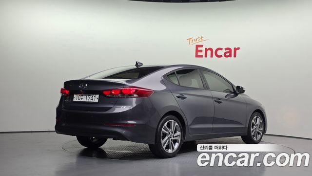 Hyundai AVANTE из Кореи Encar