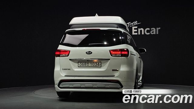Kia Carnival из Кореи Encar