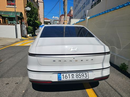 Hyundai Grandeur 2.5 Gasoline 2WD Premium — пробег 357 км — фото 4 из 5