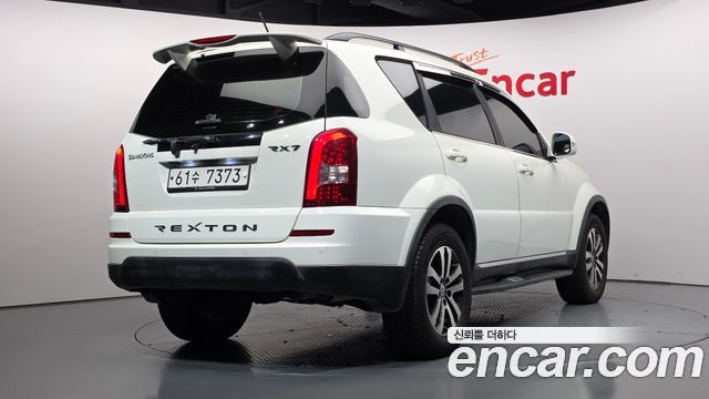 Ssangyong Rexton из Кореи Encar
