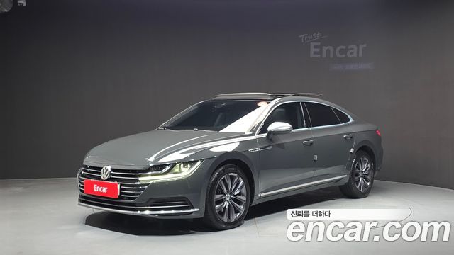 Volkswagen Arteon 2.0 TDI Premium — пробег 135 264 км — фото 1 из 5