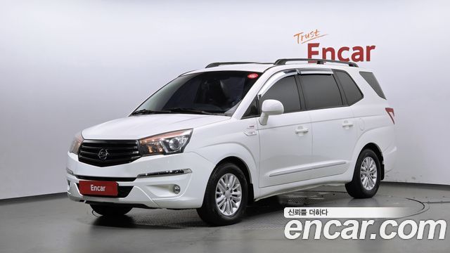 Ssangyong KORANDO 4WD GT 11-seater — пробег 117 700 км — фото 1 из 5