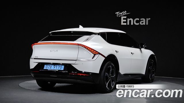 Kia EV6 Long Range Earth — пробег 48 473 км — фото 2 из 5