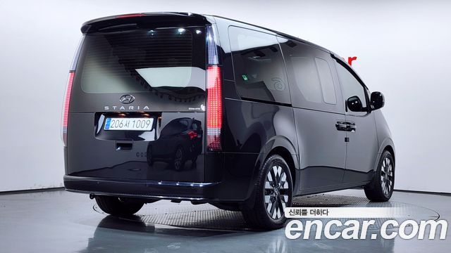 Hyundai Staria из Кореи Encar
