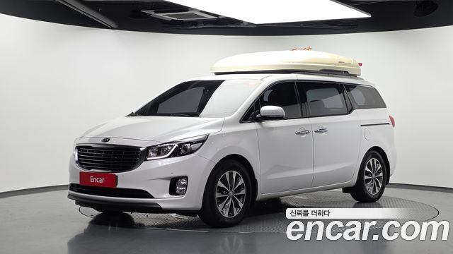 Kia Carnival из Кореи Encar