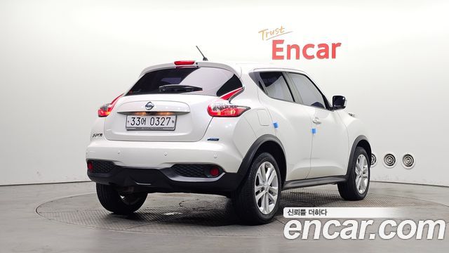 Nissan Juke 1.6 SV F15 — пробег 71 392 км — фото 2 из 5