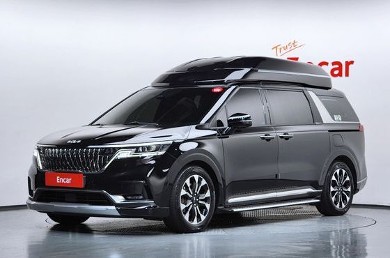 Kia Carnival Gasoline 9-Seater Hi-Limousine Signature — пробег 90 550 км — фото 1 из 5