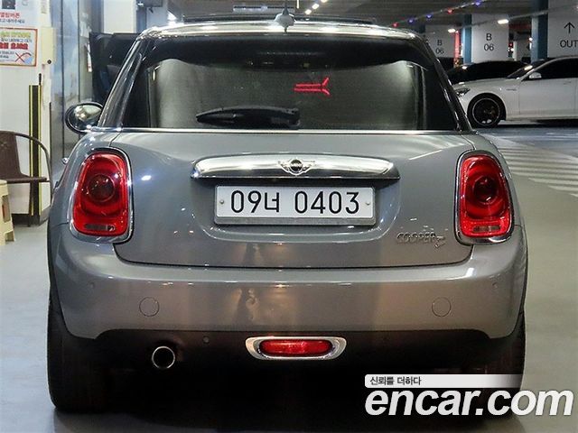 Mini Cooper из Кореи Encar