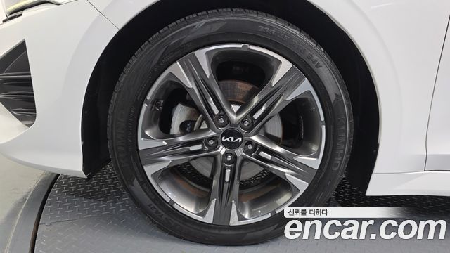 Kia K5 из Кореи Encar
