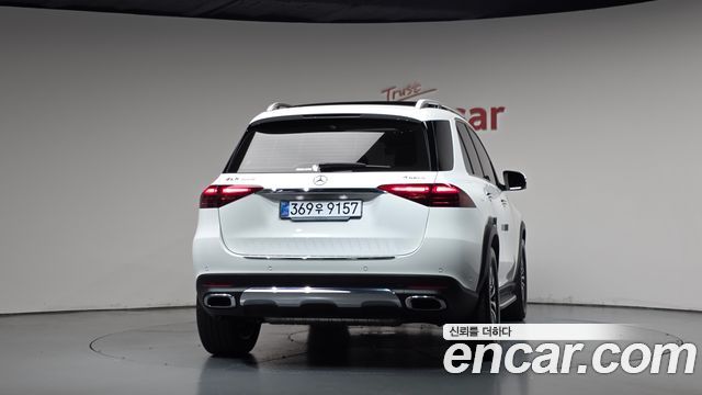 Mercedes-Benz GLE-Class GLE350 4MATIC — пробег 7 840 км — фото 4 из 5