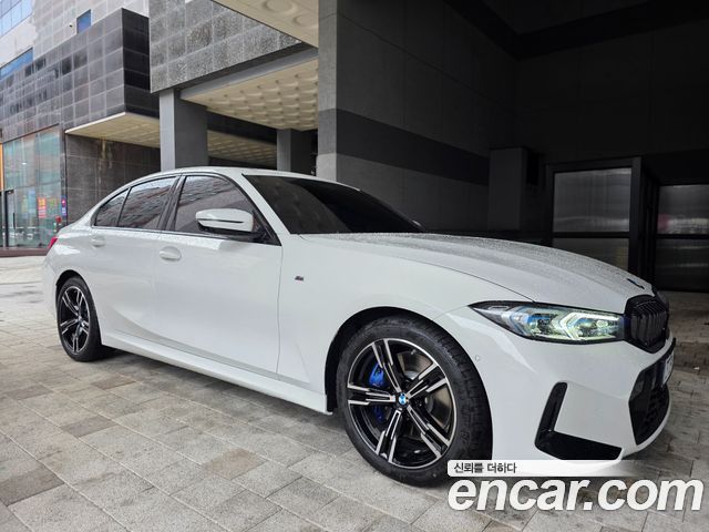 BMW 3-Series 320i M Sport — пробег 682 км — фото 3 из 5