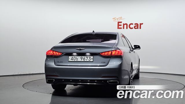 Hyundai Genesis из Кореи Encar