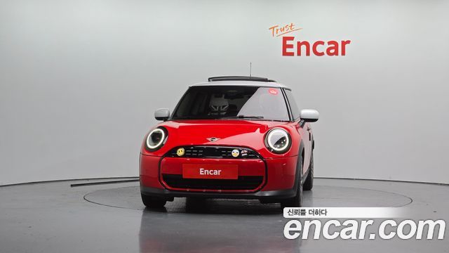 Mini Cooper Classic — пробег 8 277 км — фото 3 из 5