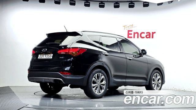 Hyundai Santafe Diesel(e-VGT) 2.0 2WD Premium — пробег 215 423 км — фото 2 из 5