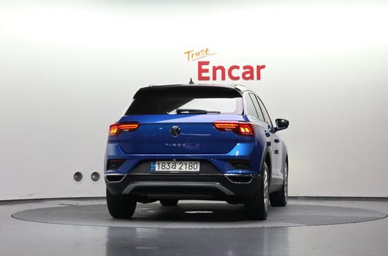 Volkswagen T-Roc 2.0 TDI Prestige — пробег 110 863 км — фото 4 из 5