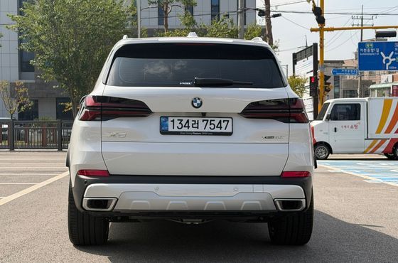 BMW X5 xDrive 40i xLine — пробег 6 133 км — фото 4 из 5
