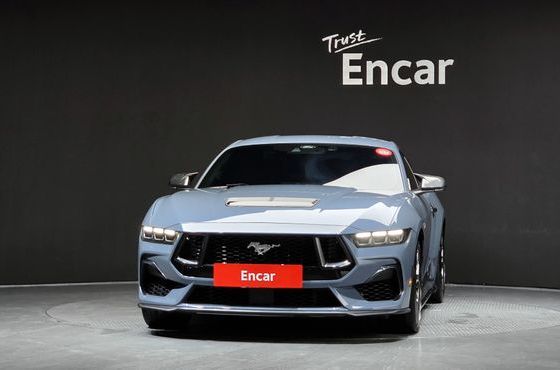 Ford Mustang 5.0 GT Premium Coupe — пробег 25 310 км — фото 3 из 5