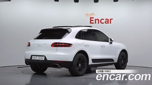 Porsche Macan 2.0 95B — пробег 146 636 км — фото 2 из 5