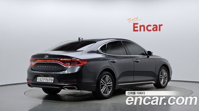 Hyundai Grandeur из Кореи Encar