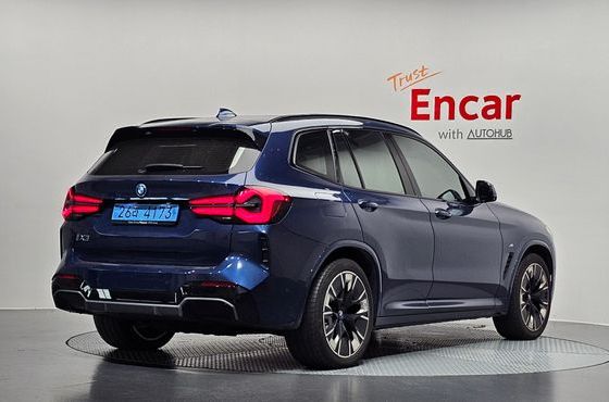 BMW iX3 M Sports — пробег 30 545 км — фото 2 из 5