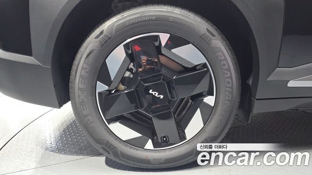 Kia EV5 из Кореи Encar