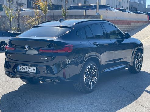 BMW X4 xDrive20i M Sport — пробег 24 895 км — фото 2 из 5