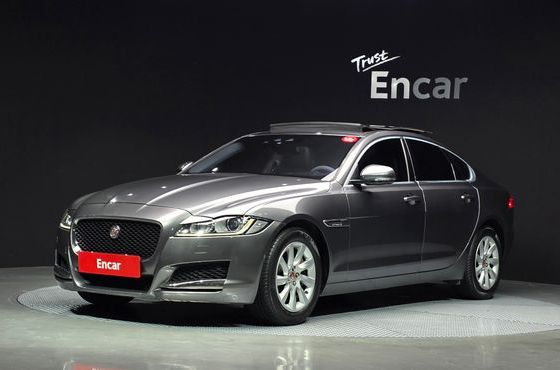 Jaguar XF 20d Prestige — пробег 167 101 км — фото 1 из 5