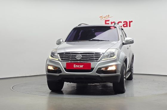 Ssangyong Rexton 2.0 2WD RX7 Luxury — пробег 126 587 км — фото 3 из 5