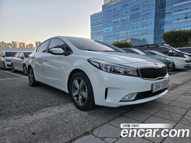 Kia K3 из Кореи Encar
