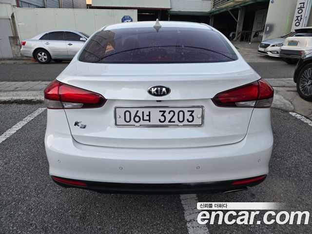 Kia K3 из Кореи Encar
