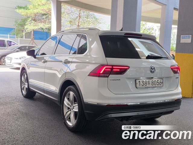 Volkswagen Tiguan 2.0 TDI 4Motion Prestige — пробег 79 347 км — фото 4 из 5
