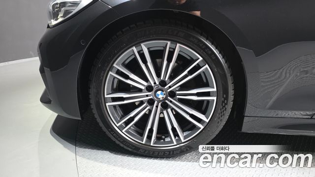 BMW 3-Series из Кореи Encar