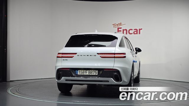 Genesis GV70 из Кореи Encar