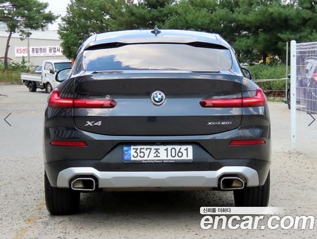 BMW X4 xDrive20i xLine — пробег 29 915 км — фото 4 из 5