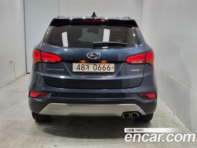 Hyundai Santafe Diesel 2.0 2WD Exclusive Special — пробег 182 436 км — фото 3 из 5