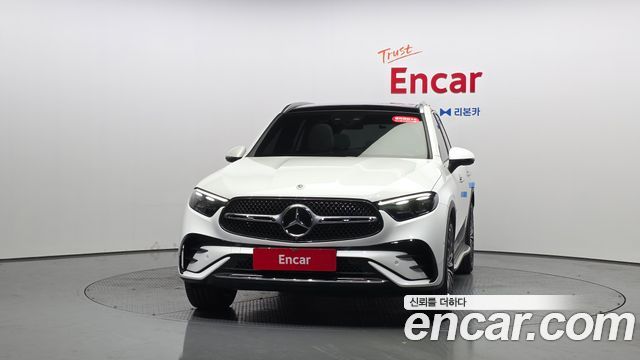 Mercedes-Benz GLC-Class GLC300 4MATIC AMG Line — пробег 12 596 км — фото 3 из 5