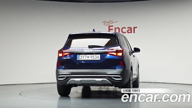 Kia Seltos из Кореи Encar