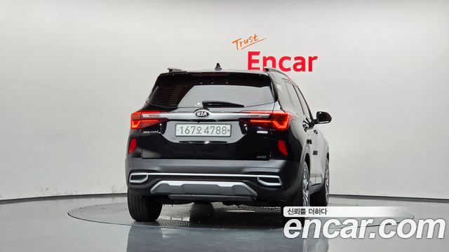 Kia Seltos из Кореи Encar