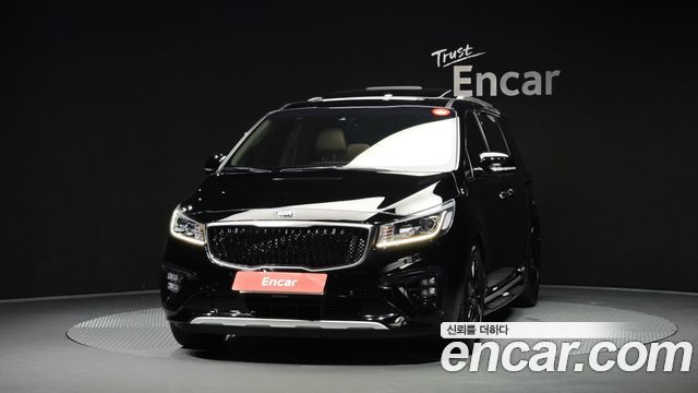 Kia Carnival из Кореи Encar