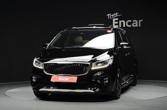 Kia Carnival 9-Seater Noblesse Special — пробег 140 239 км — фото 3 из 5