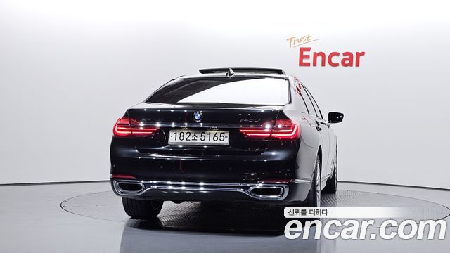 BMW 7-Series 740Li xDrive — пробег 111 565 км — фото 4 из 5