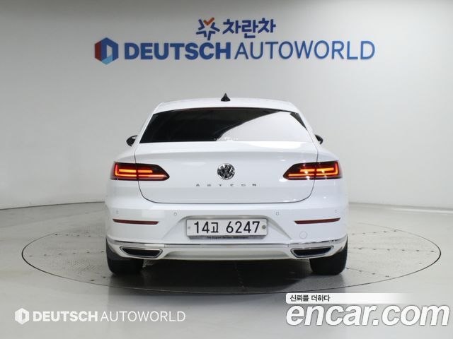 Volkswagen Arteon 2.0 TDI Prestige — пробег 82 977 км — фото 4 из 5