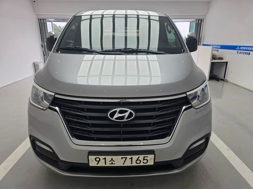 Hyundai Starex Van 3-Seater Smart — пробег 83 616 км — фото 3 из 5